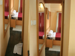 Hotel Kings Crown Vip Road Calcuta Exterior foto
